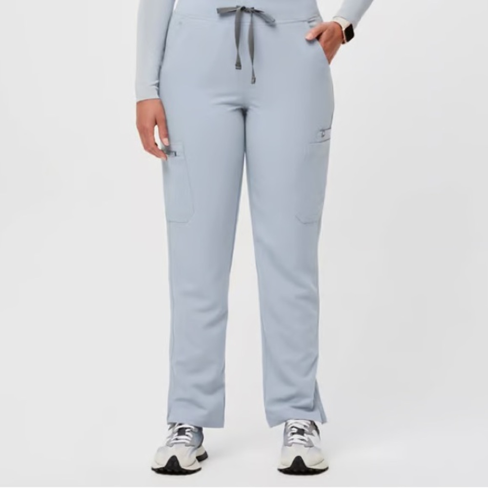 Figs Yola Dusty Blue Medium Petite Skinny Scrub Pants Women’s